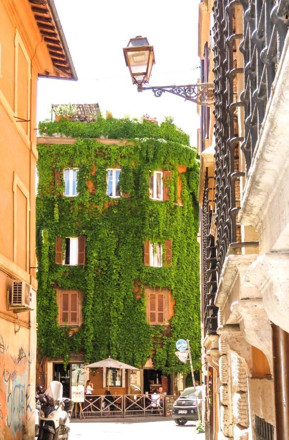 Casa Del Moro - Romantic Loft In Trastevere Buitenkant foto