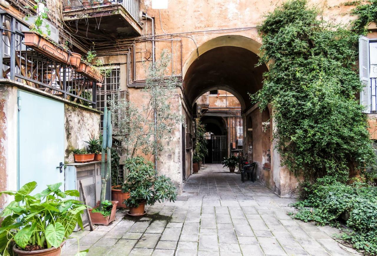 Casa Del Moro - Romantic Loft In Trastevere Buitenkant foto